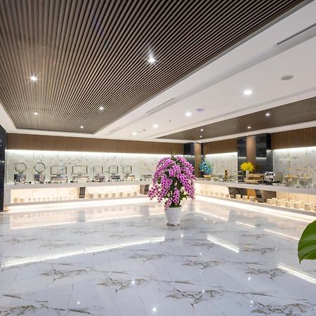 فندق Miracle Luxury نها ترانج المظهر الخارجي الصورة